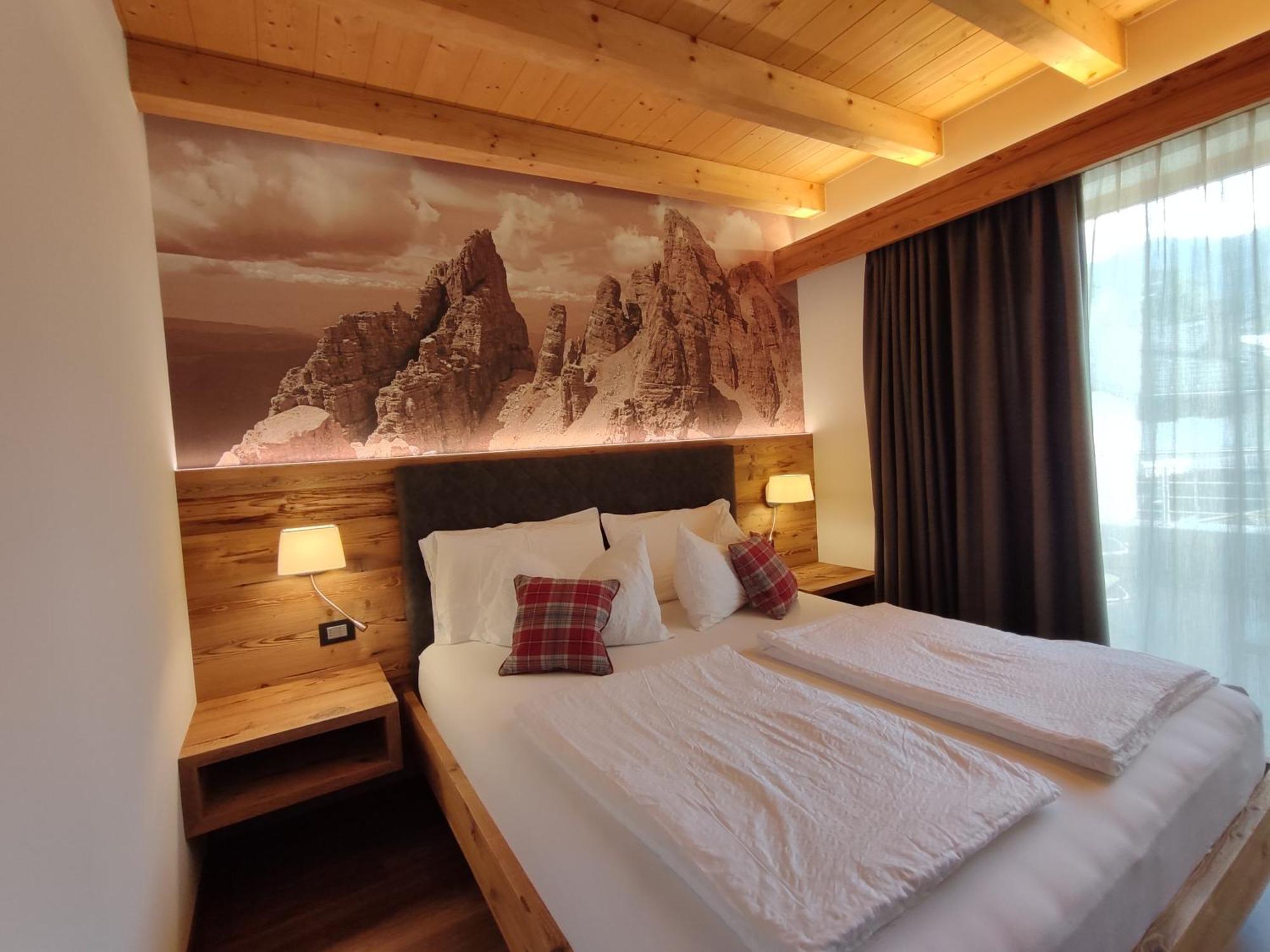 Dolomites B&B - Suites, Apartments And Spa Тезеро Екстериор снимка