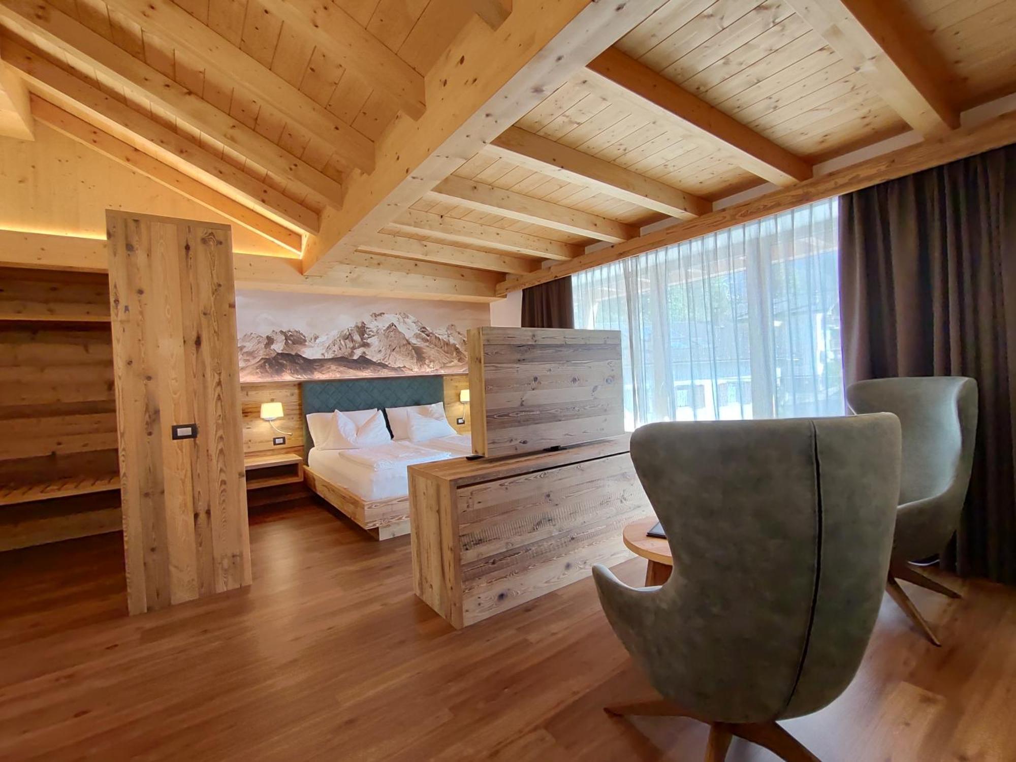 Dolomites B&B - Suites, Apartments And Spa Тезеро Екстериор снимка