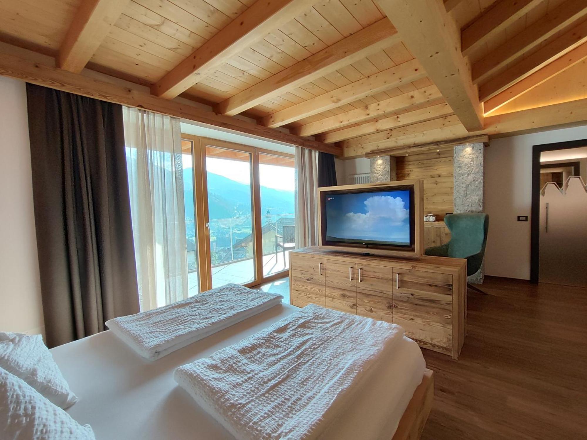 Dolomites B&B - Suites, Apartments And Spa Тезеро Екстериор снимка